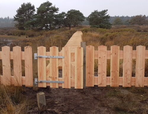 Nieuwe hardhouten brug over het Groot Malpieven in Valkenswaard